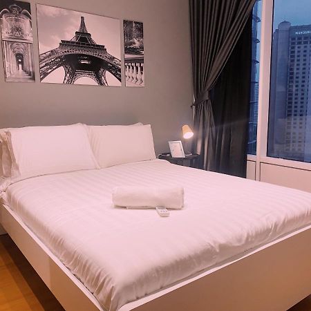 Sky Suites Klcc By Luna 쿠알라룸푸르 외부 사진