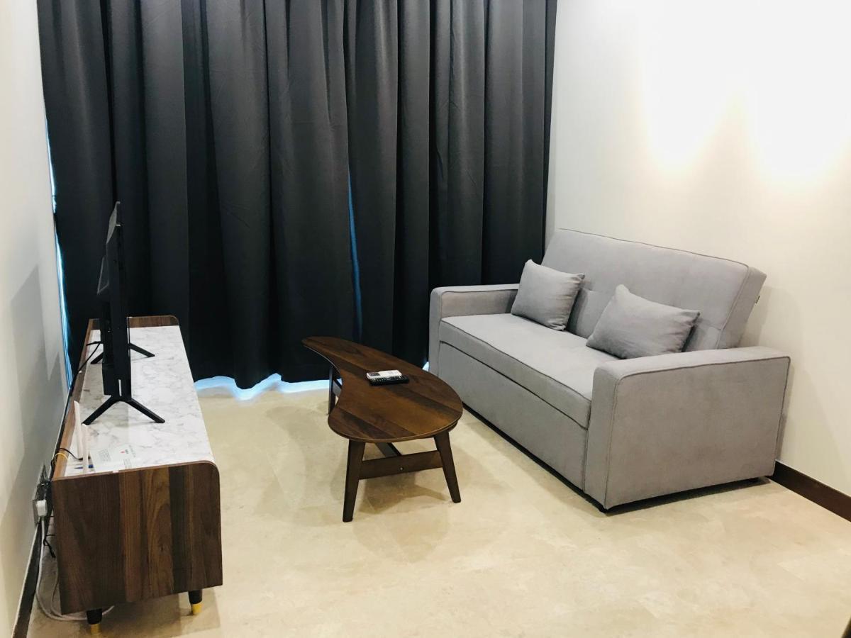 Sky Suites Klcc By Luna 쿠알라룸푸르 외부 사진