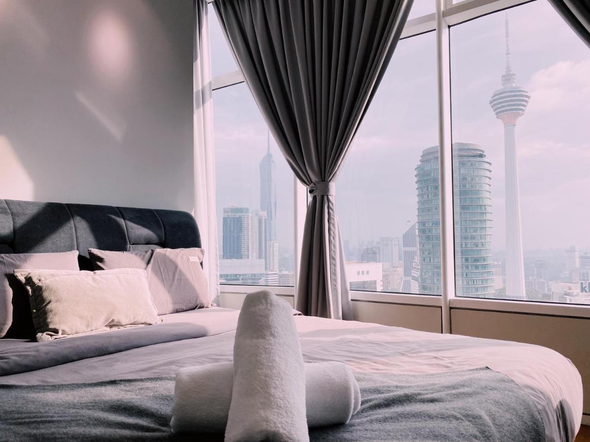 Sky Suites Klcc By Luna 쿠알라룸푸르 외부 사진
