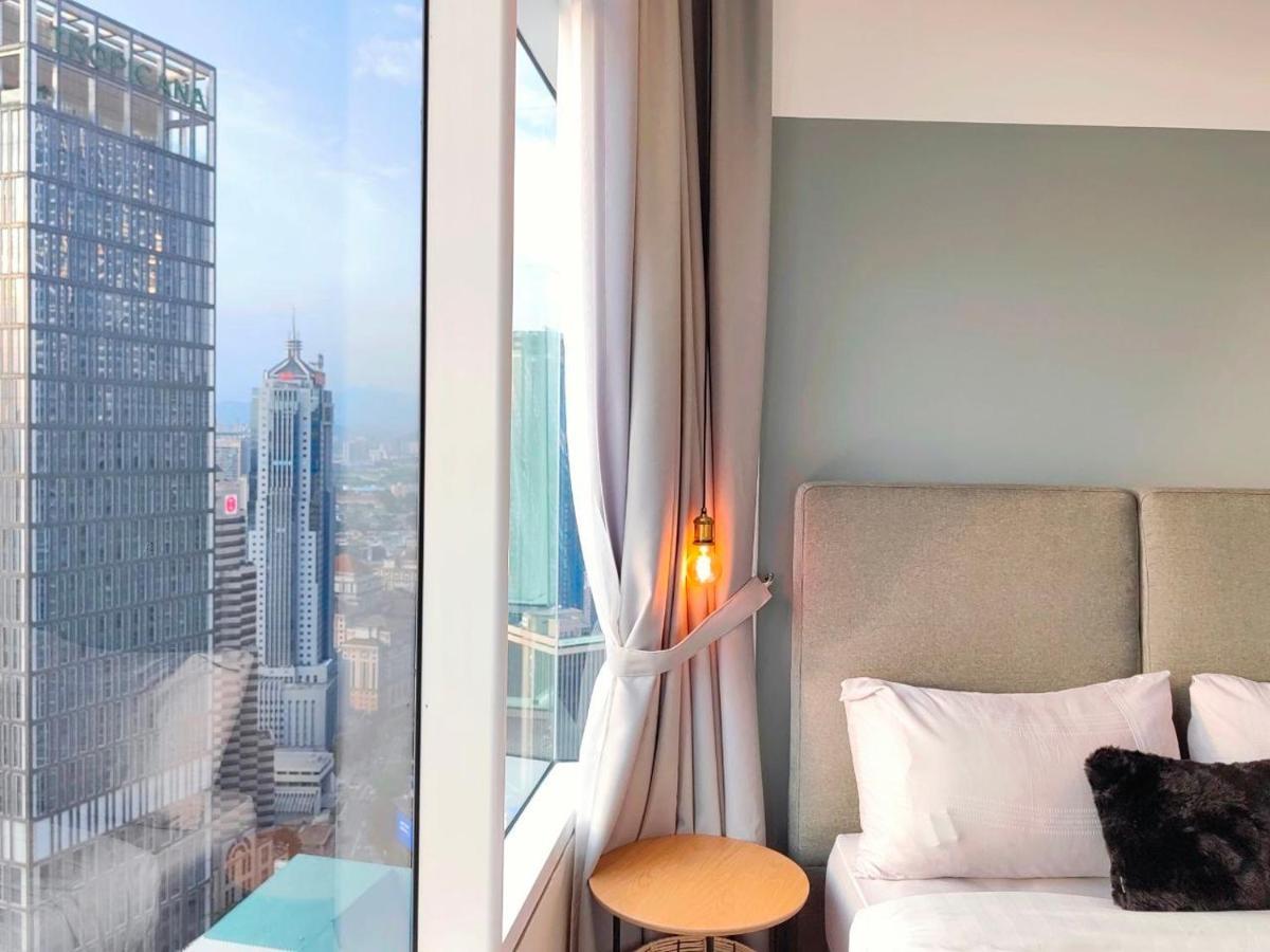 Sky Suites Klcc By Luna 쿠알라룸푸르 외부 사진