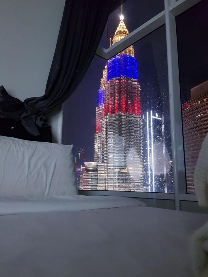 Sky Suites Klcc By Luna 쿠알라룸푸르 외부 사진